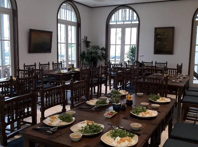 Lavian 3* Hạ Long