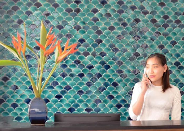 Khách sạn Lavian Hạ Long