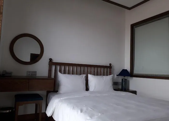 Khách sạn Lavian 3*