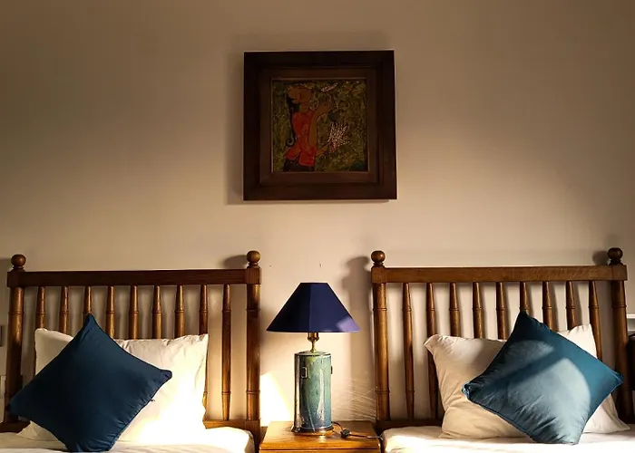 Lavian Khách sạn 3*